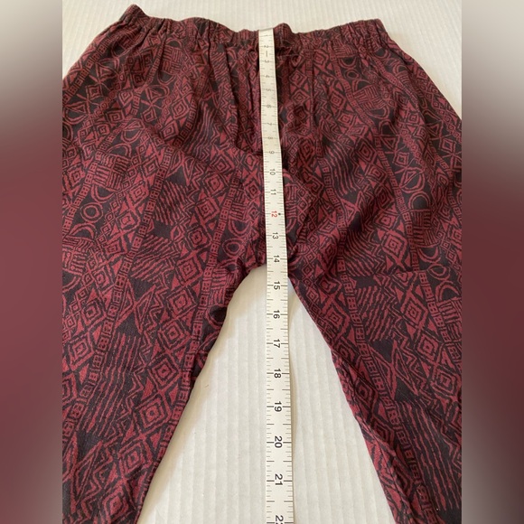 BDG Batik Print Burgundy and Black Harem Pant Size XS - Picture 10 of 16
